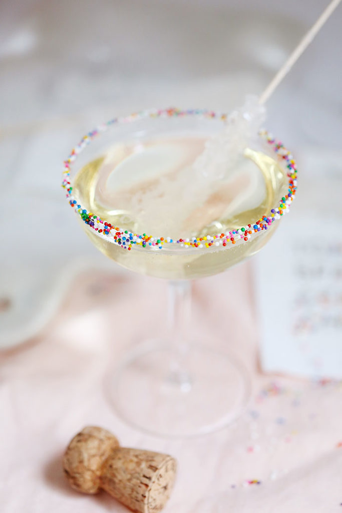 champagne-sparkle-2-via-the-glitter-guide-dot-com