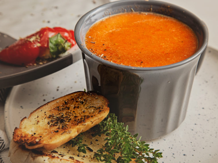 Smokey Red Pepper & Tomato Soup